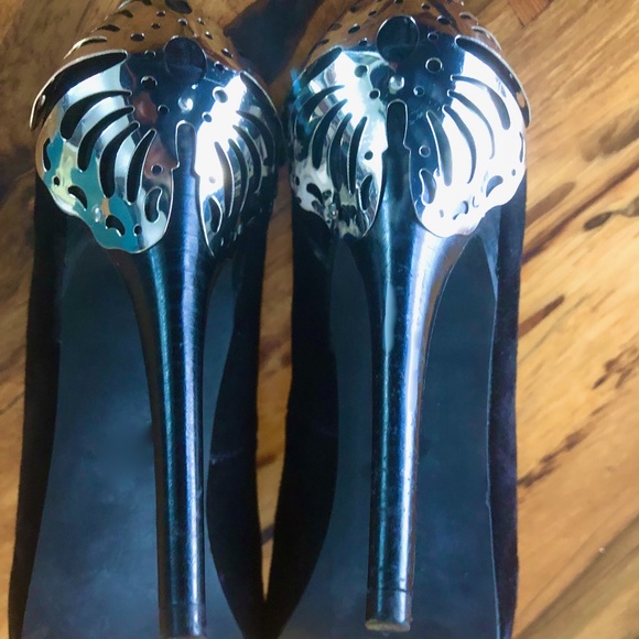 CARLOS SANTANA 7 1/2 A black suede pumps (High Heels) Perfect heels - Picture 7 of 9